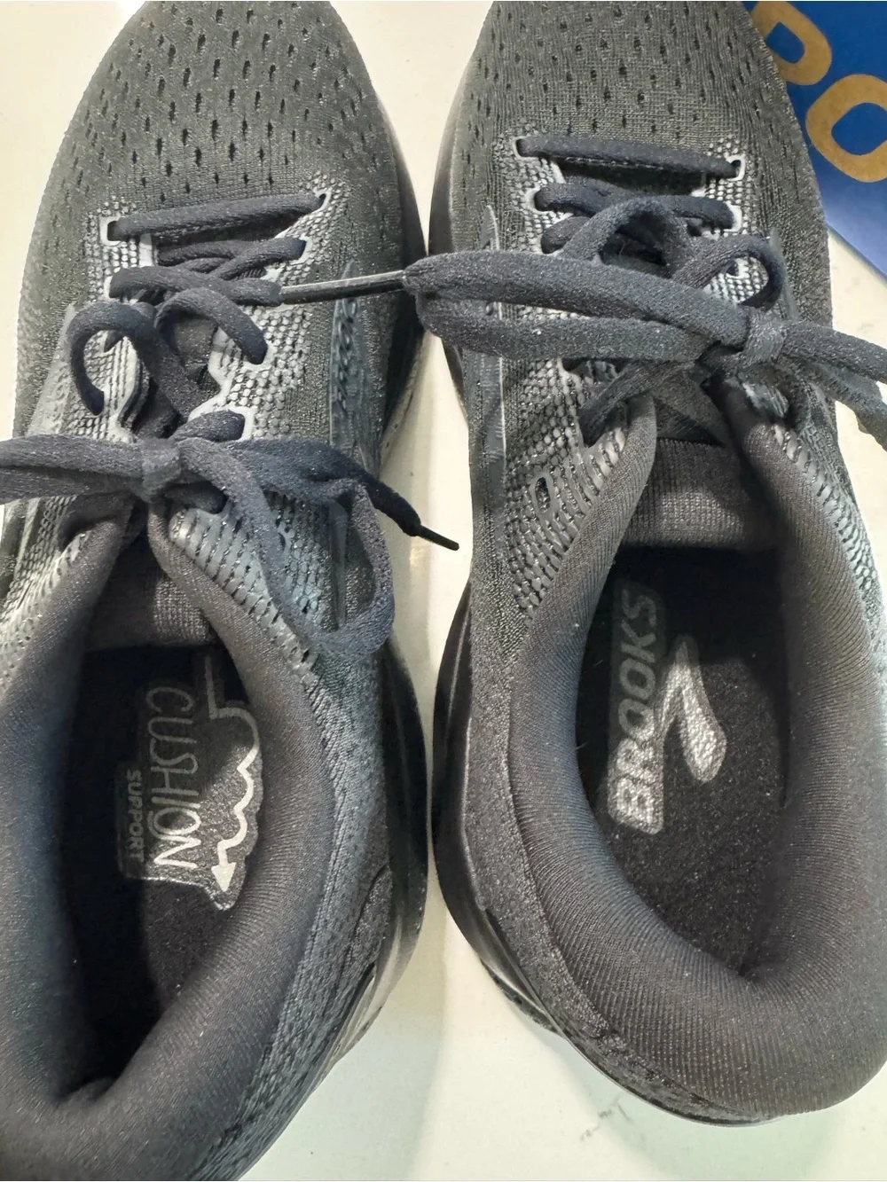 Brooks Ghost 16 All-Black Running Shoes Men’s Size 8.5